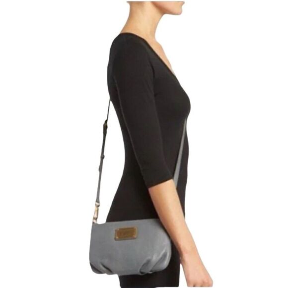 Marc Jacobs Classic Q Percy Leather Crossbody Bag Grey Gold - Picture 1 of 11